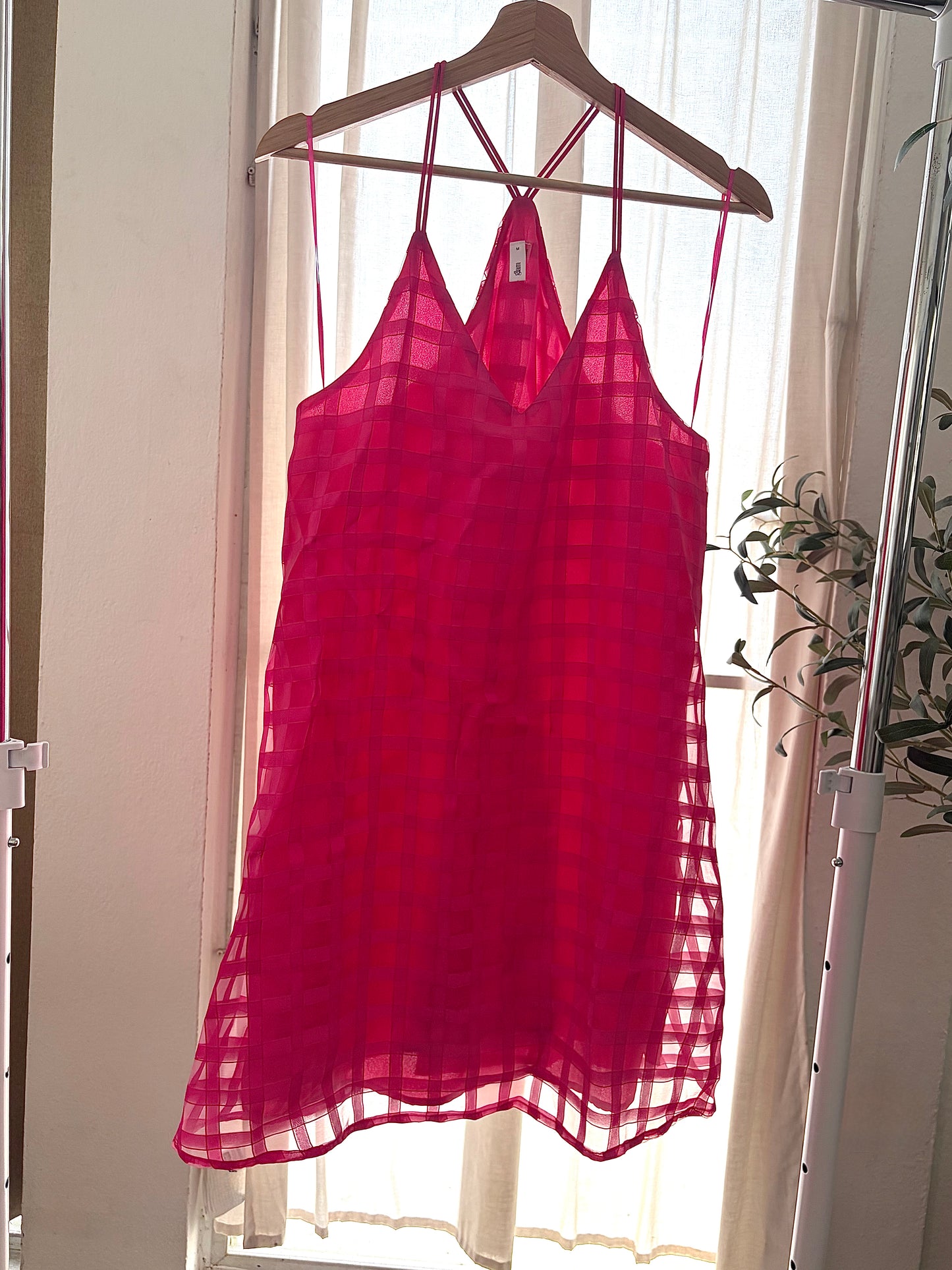 Pink dress (Size M)