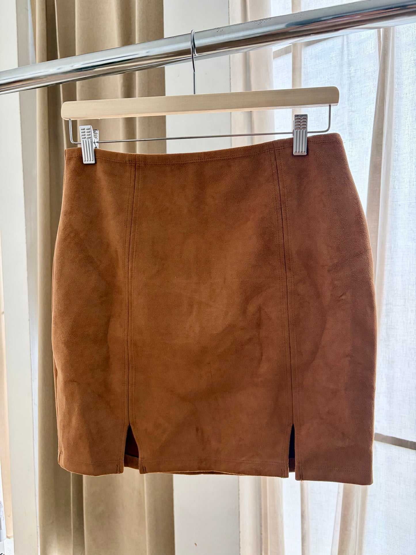 Purpleline skirt (Size L)