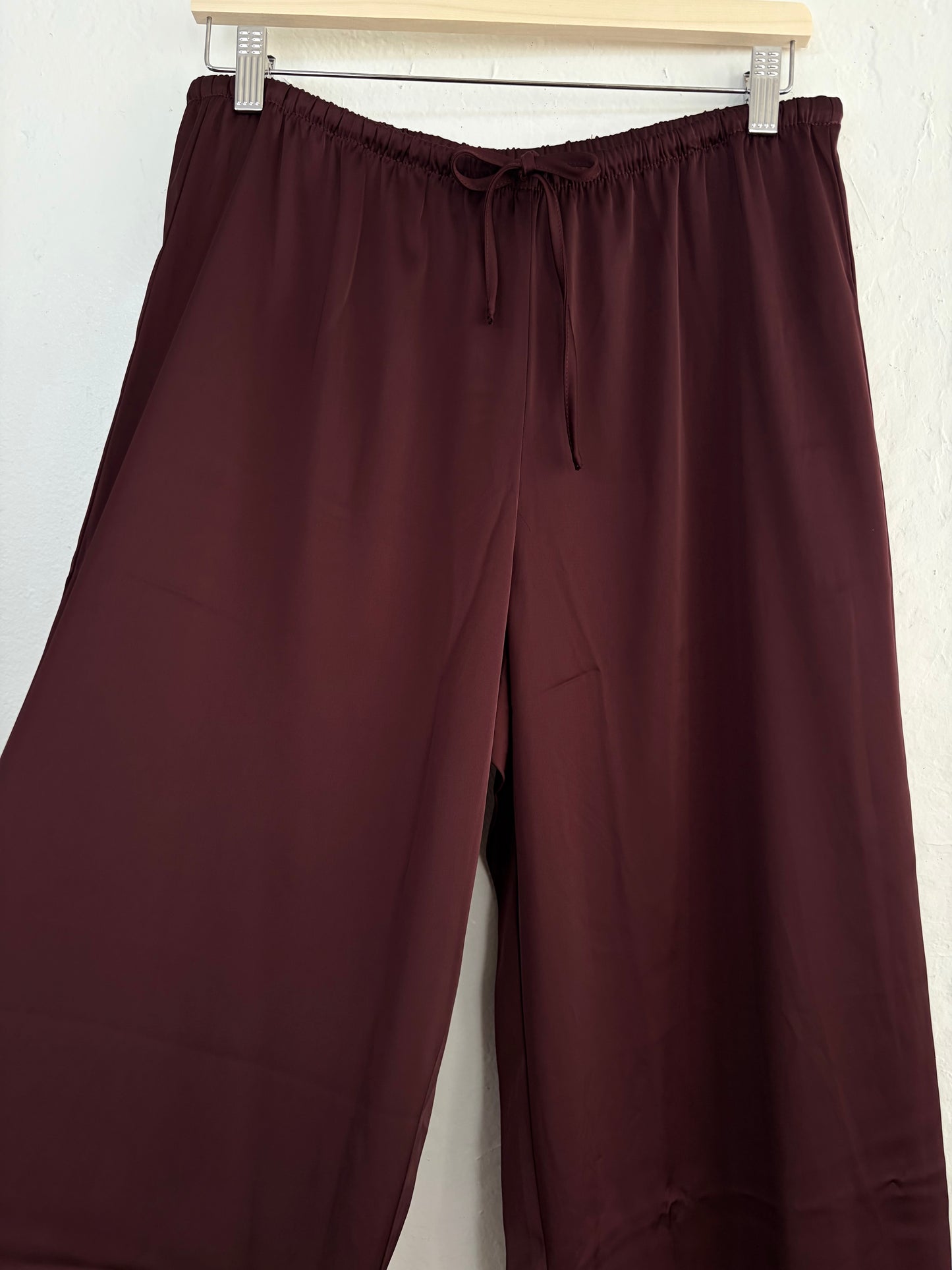 Wine pants (Size L)